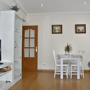 apartamento-zona-centro-santander-parking-gratuito.bilbaohotelsspain.com/